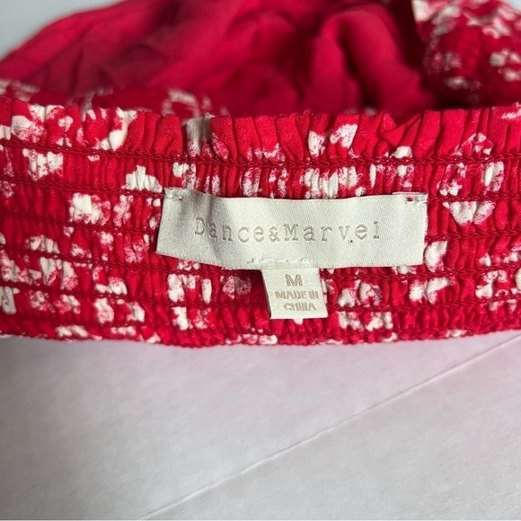 Dance & Marvel floral crop tie shoulder top red & white in size medium - Picture 9 of 12